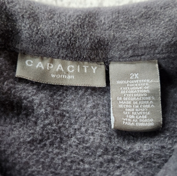 Capacity sz 2X Snowman Holiday Button Up Fleece Sweater Grey w/ Appliqués - Picture 3 of 5